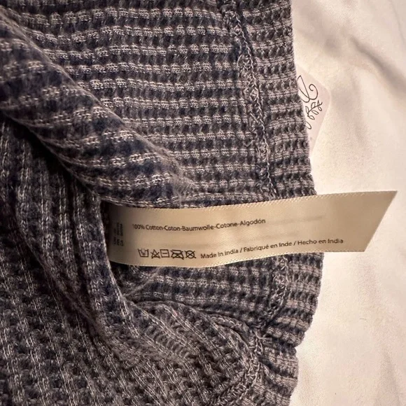 Free PEOPLE TOP - Picture 7 of 8